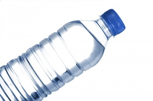 Já conhece o sistema de incentivo ao consumidor para devolução de embalagens de bebidas de plástico não reutilizáveis?