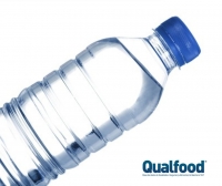 A água engarrafada prospera face à procura de saúde